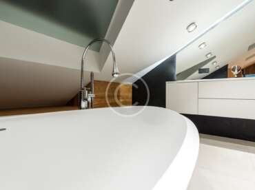 Creating stylish designs with the best team
